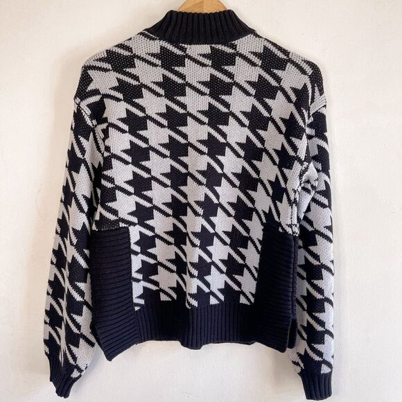 Nine West Houndstooth Turtleneck Sweater Size Medium - Picture 5 of 7
